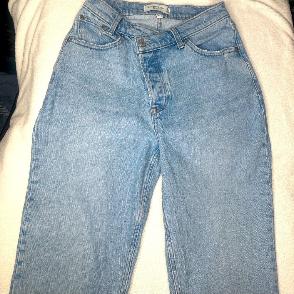Abercrombie & Fitch The Dad High Rise Criss Cross Waistband •Curve Love• - Picture 4 of 11